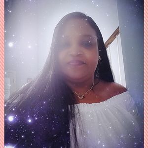 Meet your Posher, Connie